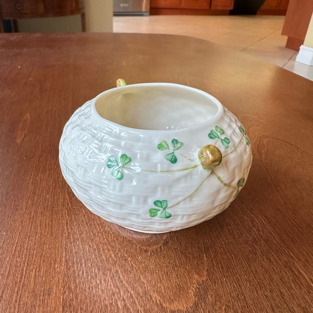 Vintage Beleek Shamrock Open Sugar Bowl 2.5"